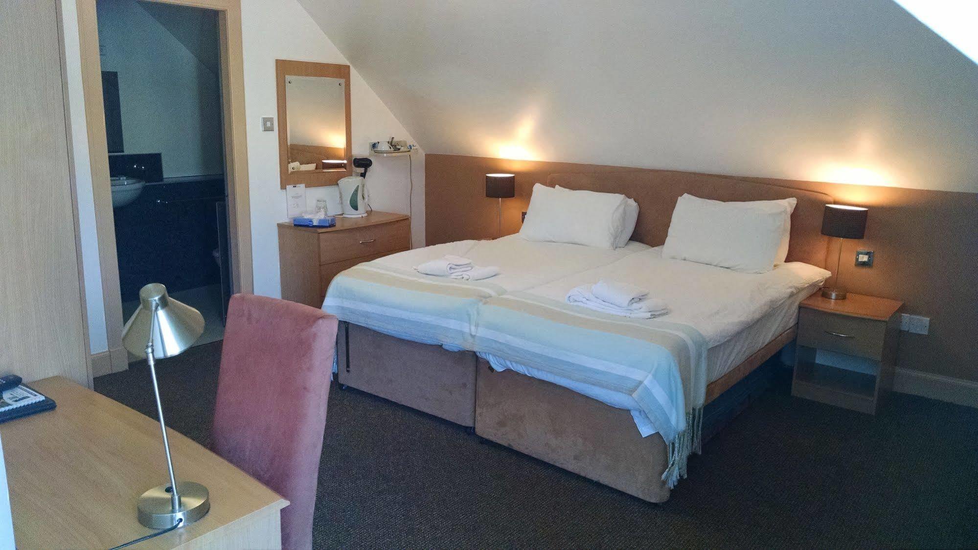 Mw Townhouse Hotel EDI Kültér fotó