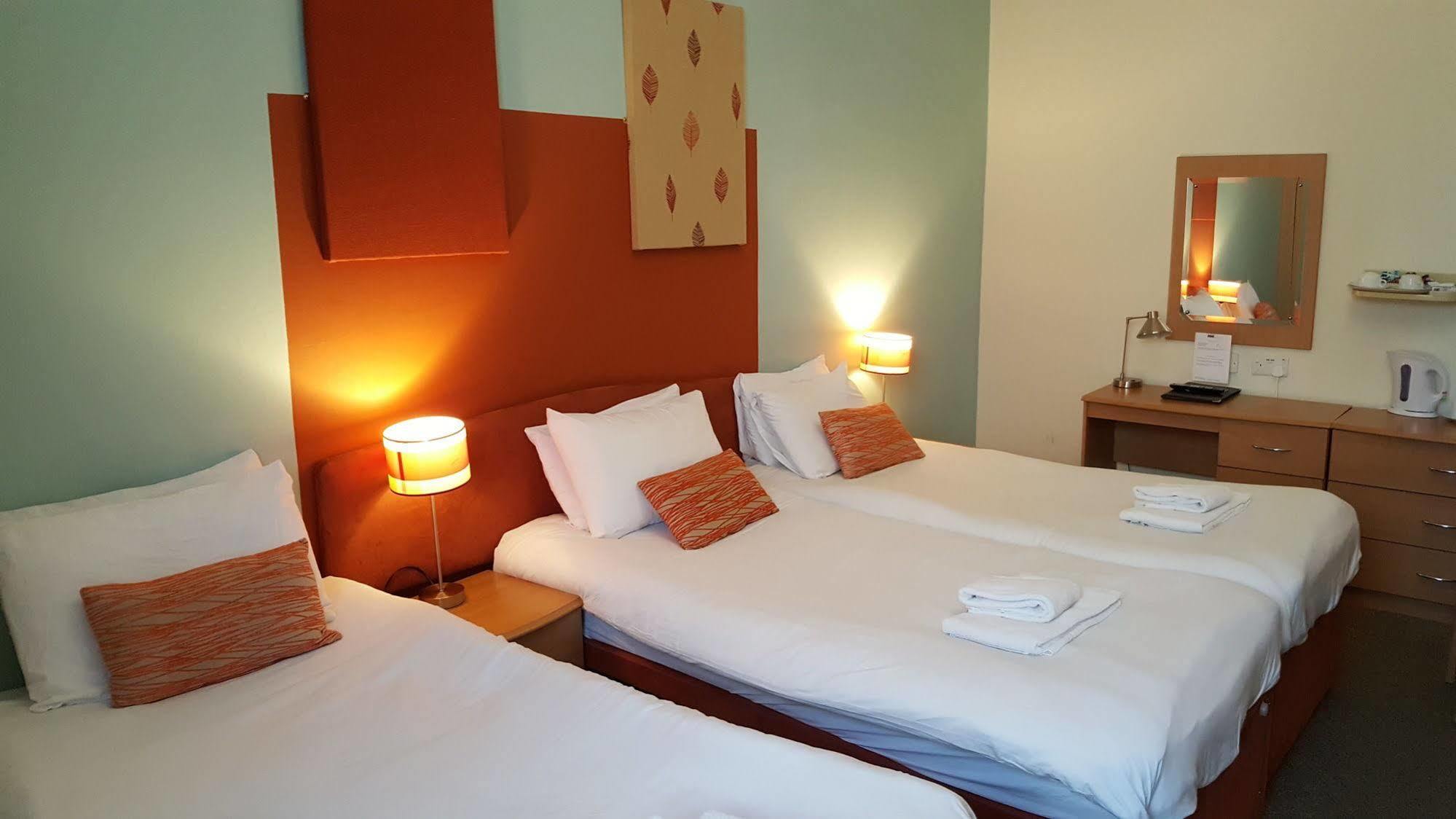 Mw Townhouse Hotel EDI Kültér fotó